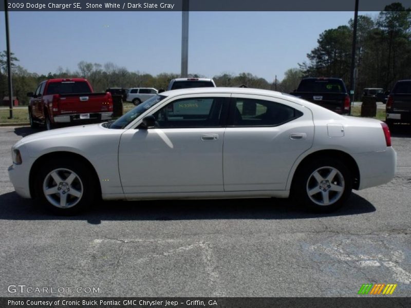 Stone White / Dark Slate Gray 2009 Dodge Charger SE