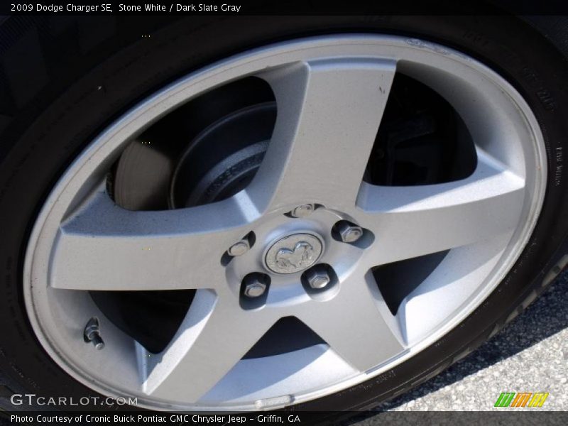 Stone White / Dark Slate Gray 2009 Dodge Charger SE