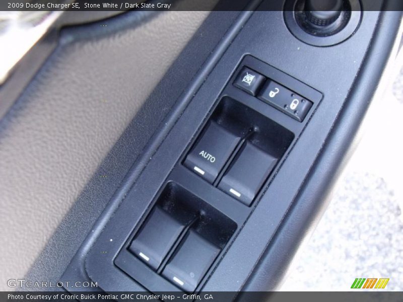 Stone White / Dark Slate Gray 2009 Dodge Charger SE