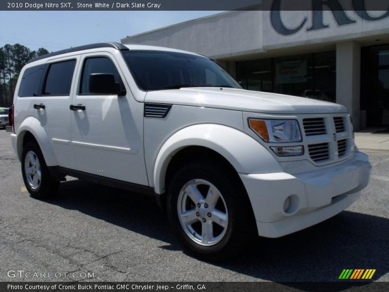 Stone White / Dark Slate Gray 2010 Dodge Nitro SXT