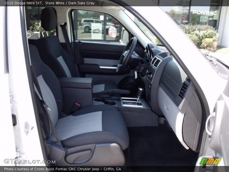 Stone White / Dark Slate Gray 2010 Dodge Nitro SXT