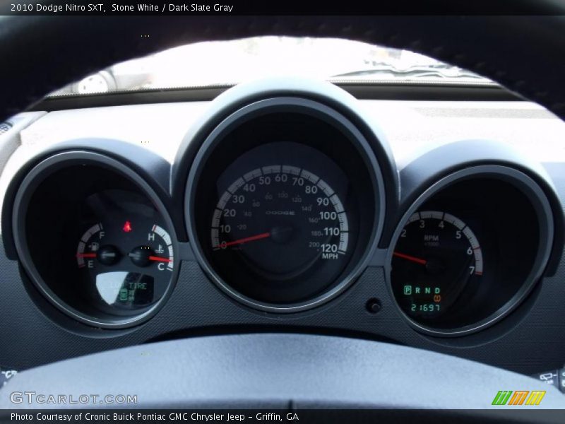 Stone White / Dark Slate Gray 2010 Dodge Nitro SXT