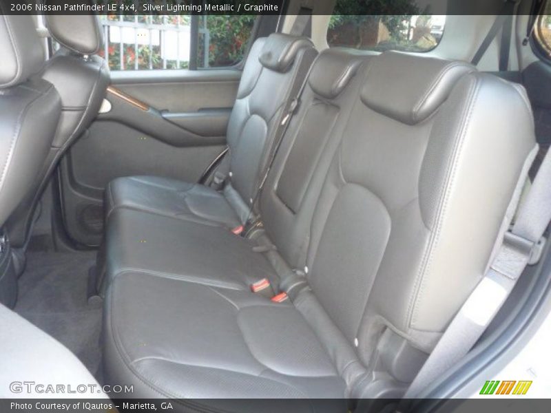Silver Lightning Metallic / Graphite 2006 Nissan Pathfinder LE 4x4
