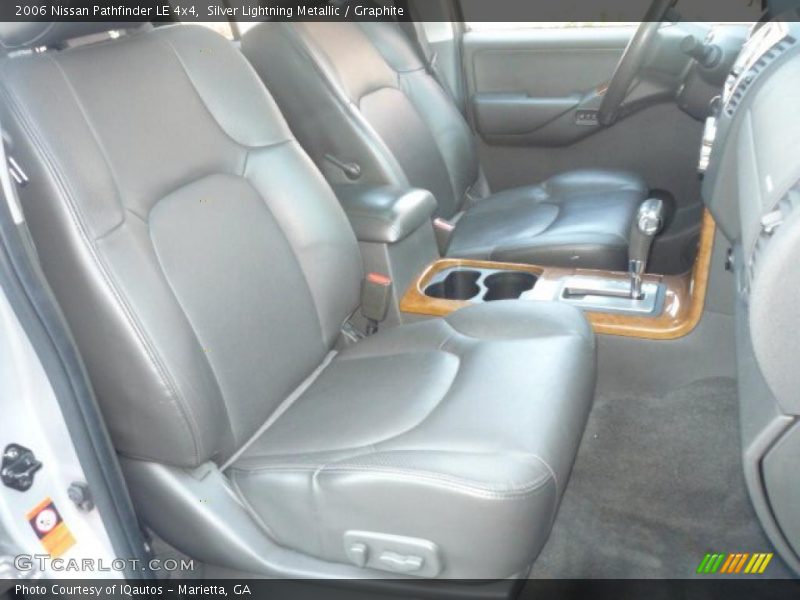 Silver Lightning Metallic / Graphite 2006 Nissan Pathfinder LE 4x4