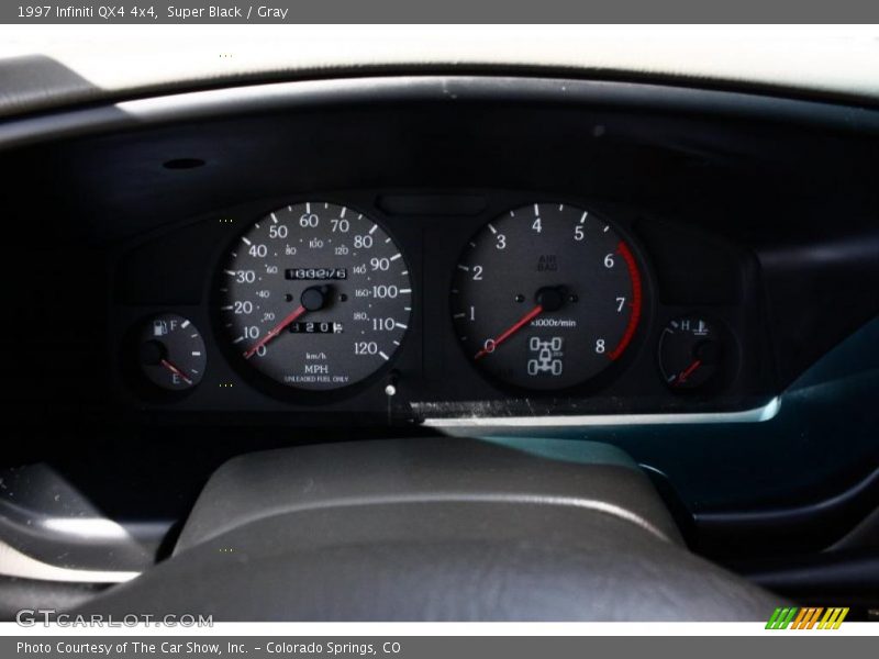 Super Black / Gray 1997 Infiniti QX4 4x4