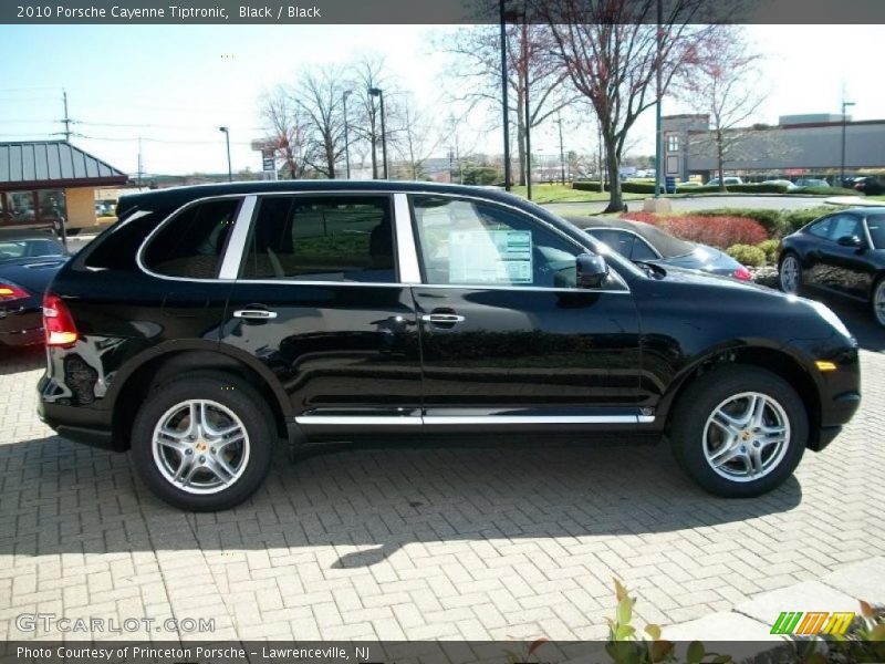Black / Black 2010 Porsche Cayenne Tiptronic
