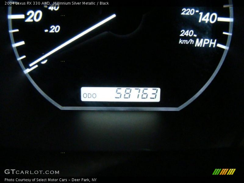Millinnium Silver Metallic / Black 2004 Lexus RX 330 AWD