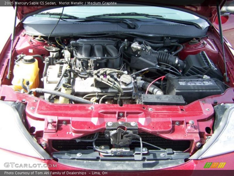 Merlot Metallic / Medium Graphite 2005 Mercury Sable GS Sedan