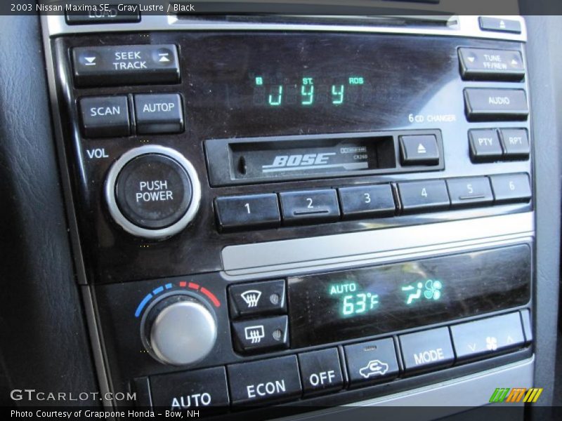 Gray Lustre / Black 2003 Nissan Maxima SE