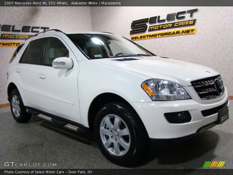 Alabaster White / Macadamia 2007 Mercedes-Benz ML 350 4Matic