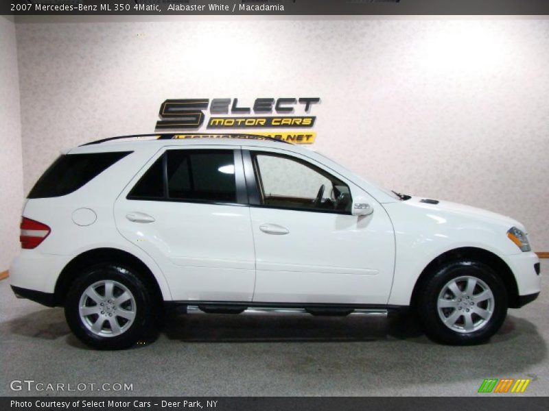 Alabaster White / Macadamia 2007 Mercedes-Benz ML 350 4Matic