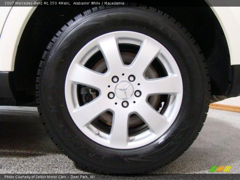 Alabaster White / Macadamia 2007 Mercedes-Benz ML 350 4Matic