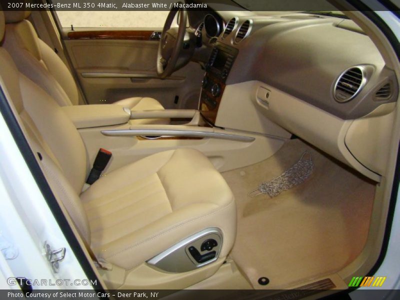 Alabaster White / Macadamia 2007 Mercedes-Benz ML 350 4Matic