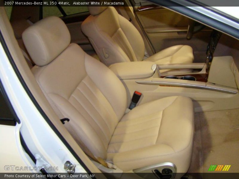 Alabaster White / Macadamia 2007 Mercedes-Benz ML 350 4Matic