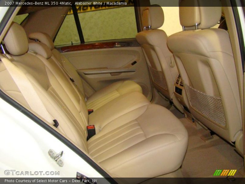 Alabaster White / Macadamia 2007 Mercedes-Benz ML 350 4Matic