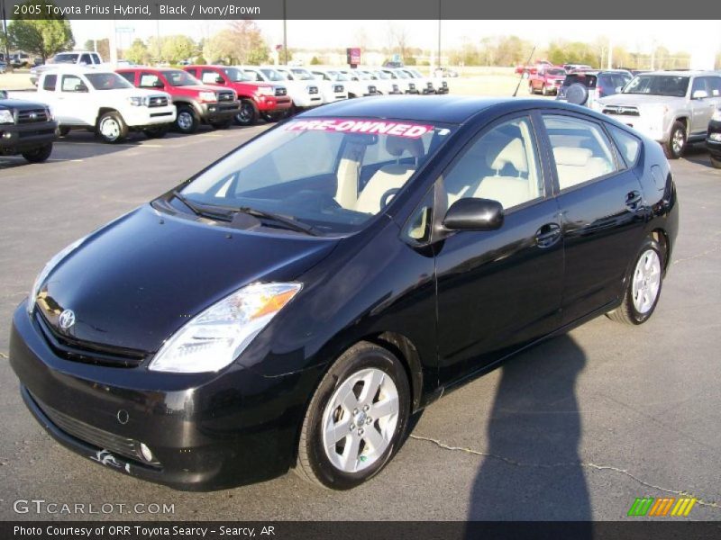 Black / Ivory/Brown 2005 Toyota Prius Hybrid