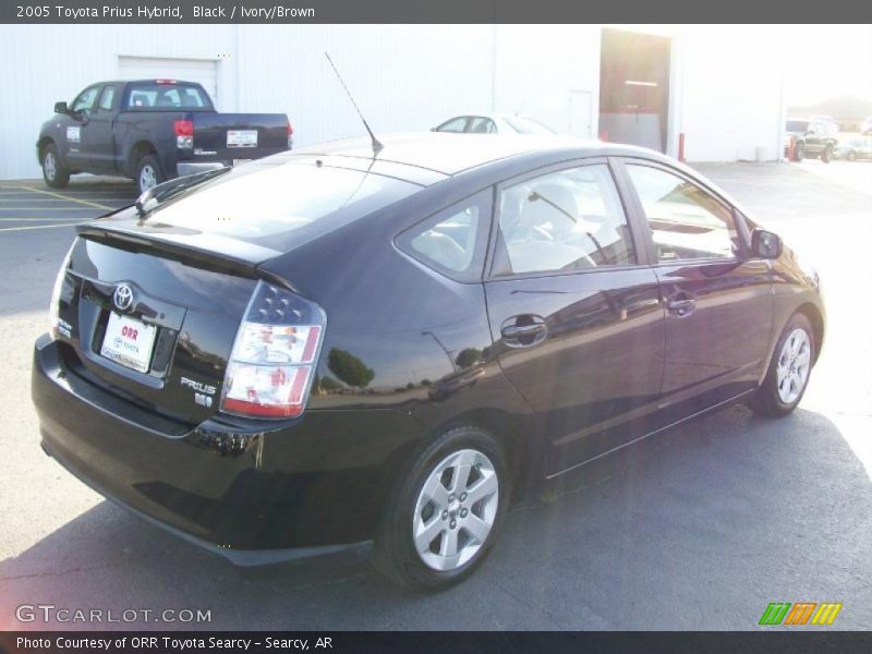 Black / Ivory/Brown 2005 Toyota Prius Hybrid