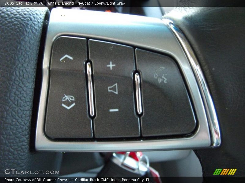 White Diamond Tri-Coat / Ebony/Light Gray 2009 Cadillac SRX V6