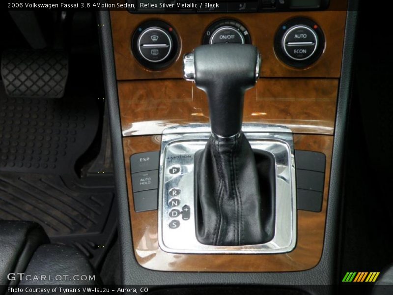Reflex Silver Metallic / Black 2006 Volkswagen Passat 3.6 4Motion Sedan