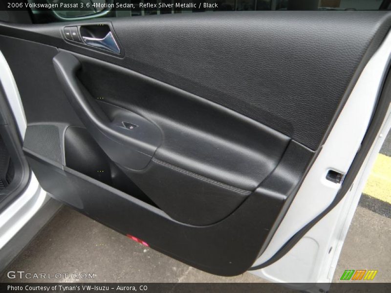 Reflex Silver Metallic / Black 2006 Volkswagen Passat 3.6 4Motion Sedan