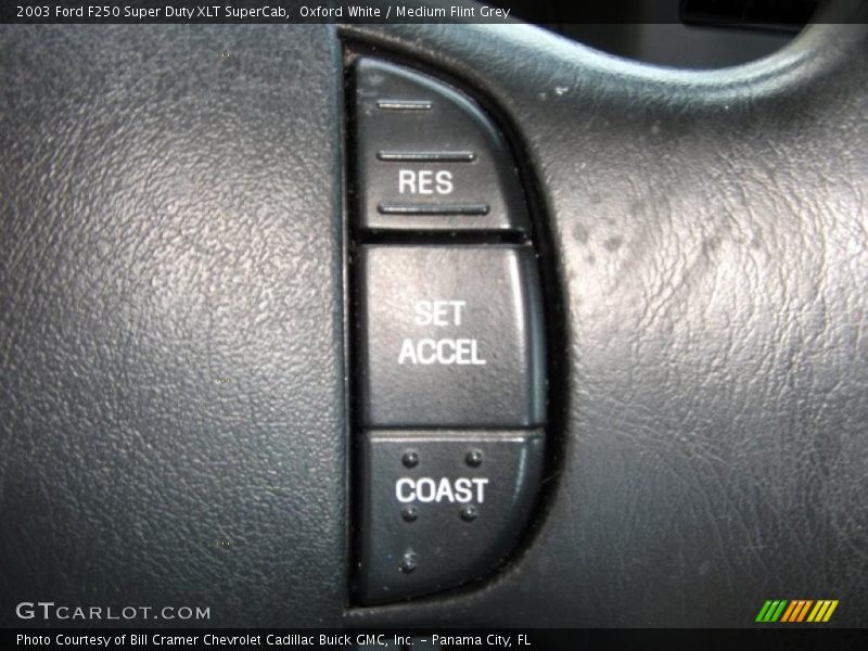 Oxford White / Medium Flint Grey 2003 Ford F250 Super Duty XLT SuperCab