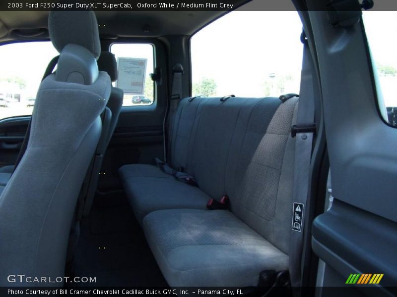 Oxford White / Medium Flint Grey 2003 Ford F250 Super Duty XLT SuperCab