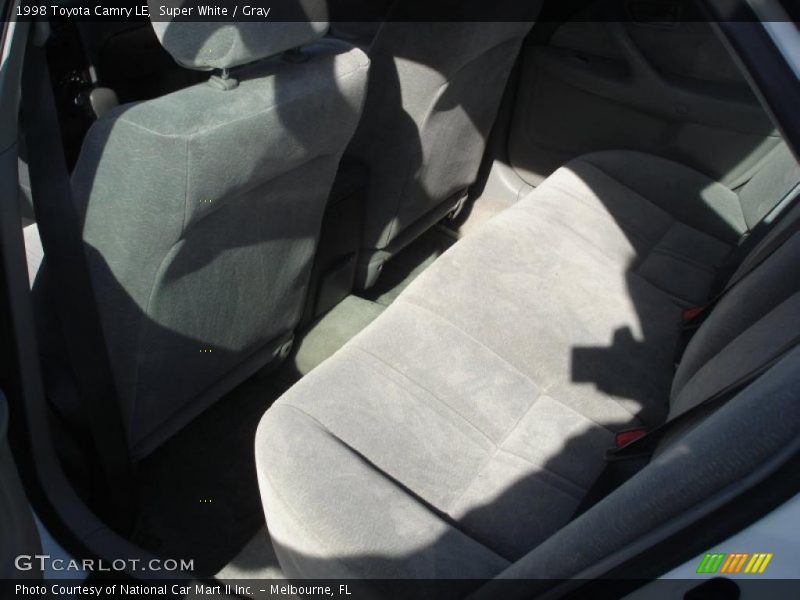 Super White / Gray 1998 Toyota Camry LE