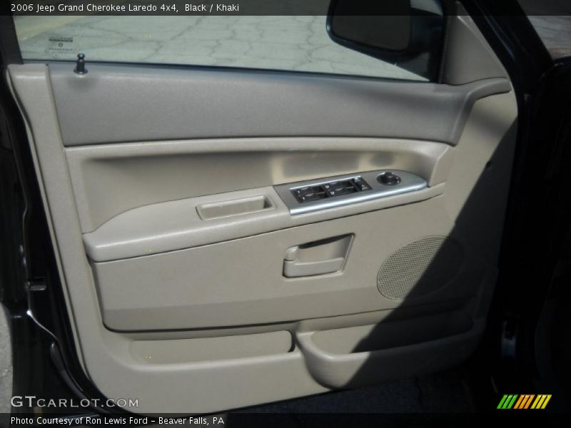 Black / Khaki 2006 Jeep Grand Cherokee Laredo 4x4