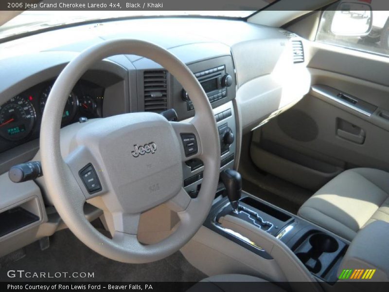 Black / Khaki 2006 Jeep Grand Cherokee Laredo 4x4