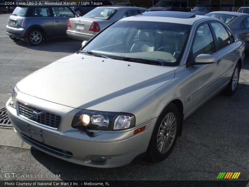 Moondust Metallic / Light Taupe 2004 Volvo S80 2.9
