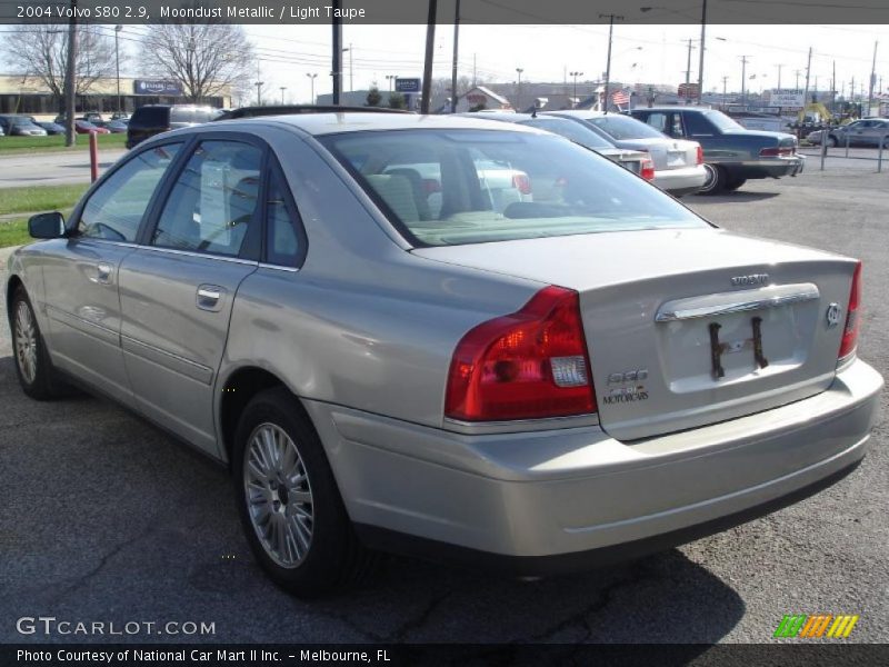 Moondust Metallic / Light Taupe 2004 Volvo S80 2.9