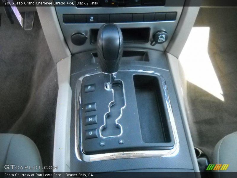Black / Khaki 2006 Jeep Grand Cherokee Laredo 4x4