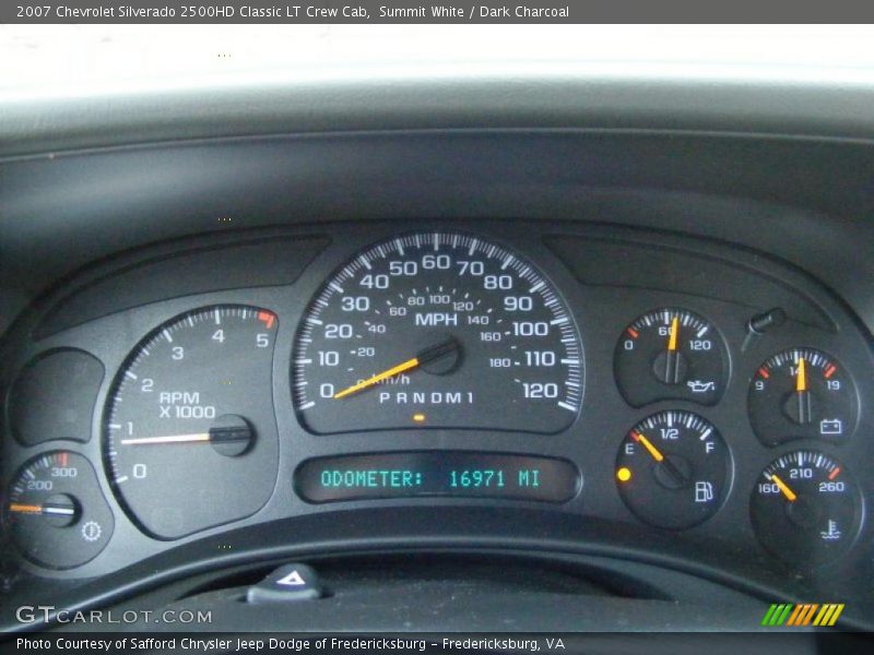 Summit White / Dark Charcoal 2007 Chevrolet Silverado 2500HD Classic LT Crew Cab