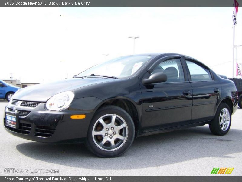 Black / Dark Slate Gray 2005 Dodge Neon SXT