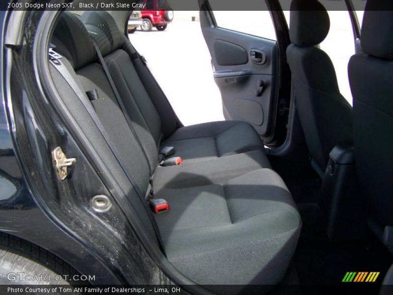 Black / Dark Slate Gray 2005 Dodge Neon SXT