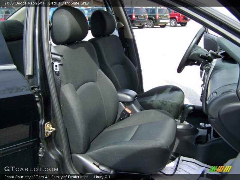 Black / Dark Slate Gray 2005 Dodge Neon SXT