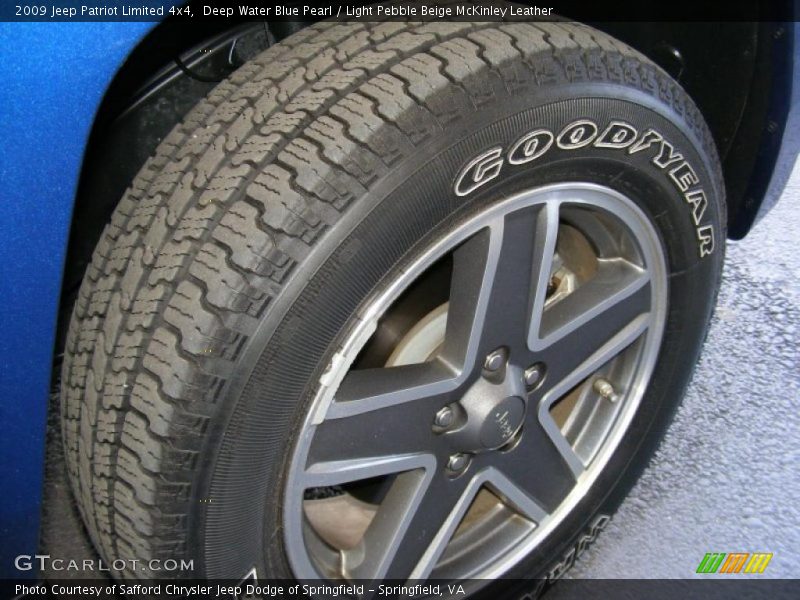 Deep Water Blue Pearl / Light Pebble Beige McKinley Leather 2009 Jeep Patriot Limited 4x4