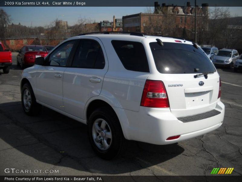 Clear White / Beige 2009 Kia Sorento LX 4x4