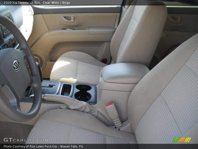 Clear White / Beige 2009 Kia Sorento LX 4x4
