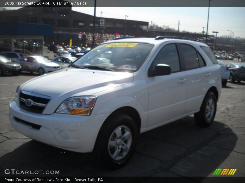 Clear White / Beige 2009 Kia Sorento LX 4x4