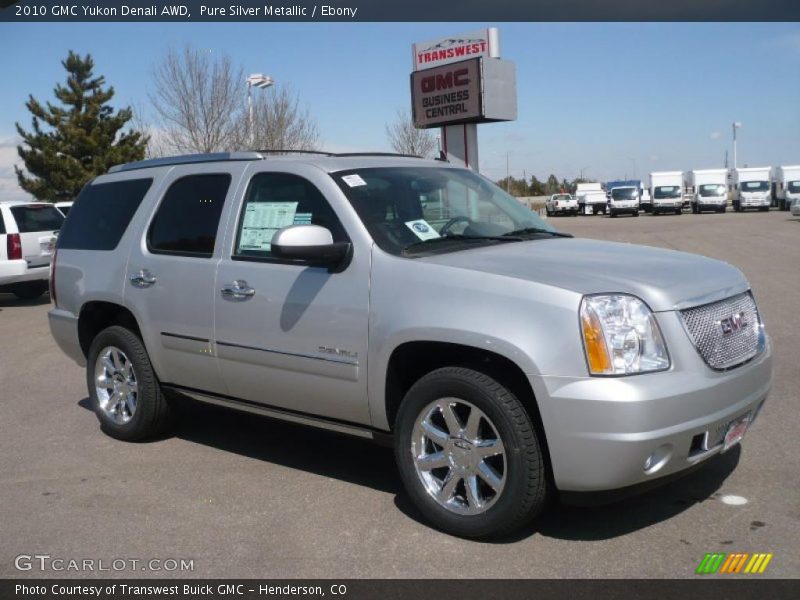 Pure Silver Metallic / Ebony 2010 GMC Yukon Denali AWD