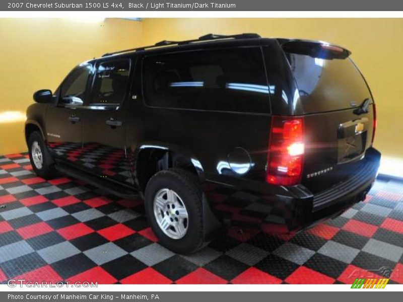 Black / Light Titanium/Dark Titanium 2007 Chevrolet Suburban 1500 LS 4x4