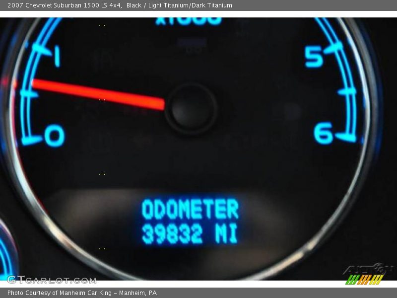 Black / Light Titanium/Dark Titanium 2007 Chevrolet Suburban 1500 LS 4x4