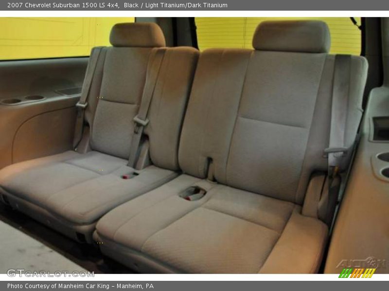 Black / Light Titanium/Dark Titanium 2007 Chevrolet Suburban 1500 LS 4x4