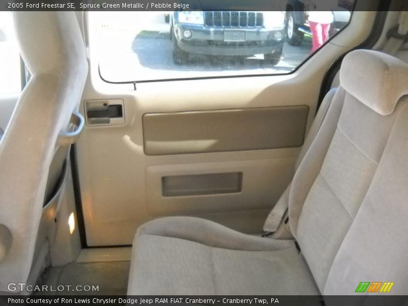 Spruce Green Metallic / Pebble Beige 2005 Ford Freestar SE