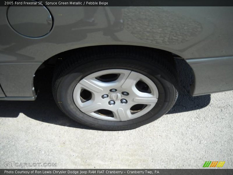 Spruce Green Metallic / Pebble Beige 2005 Ford Freestar SE