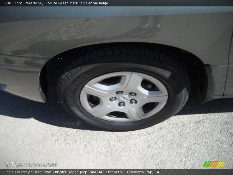Spruce Green Metallic / Pebble Beige 2005 Ford Freestar SE