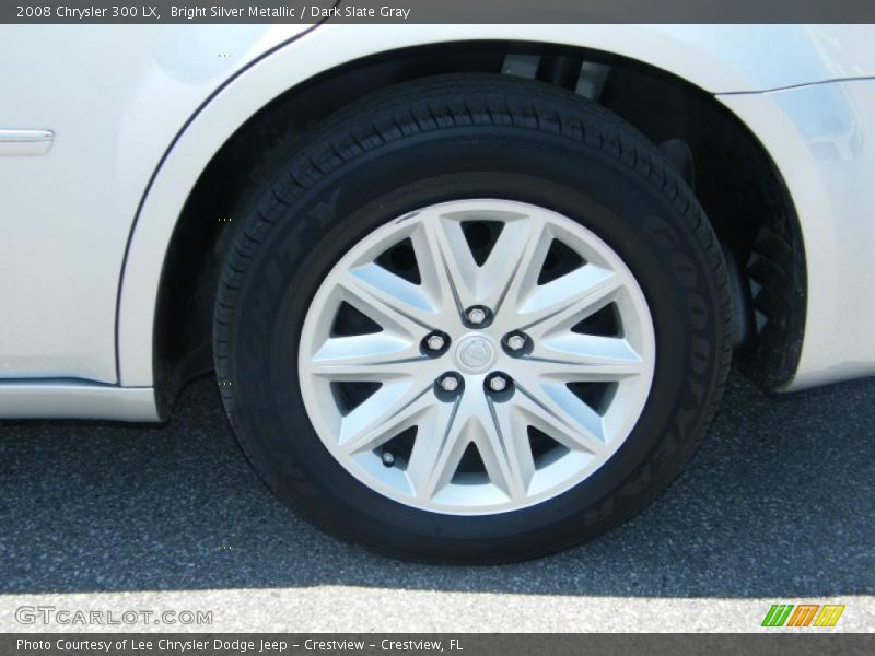 Bright Silver Metallic / Dark Slate Gray 2008 Chrysler 300 LX