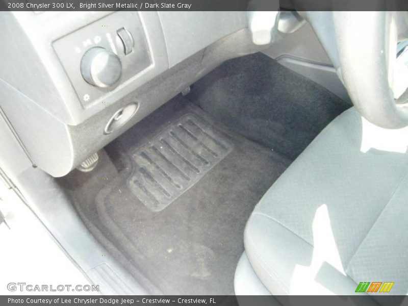 Bright Silver Metallic / Dark Slate Gray 2008 Chrysler 300 LX