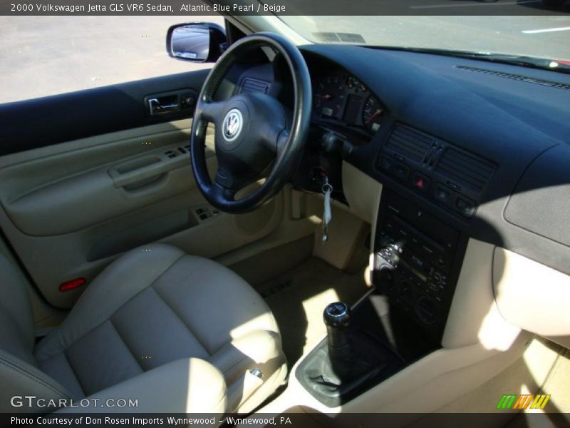 Atlantic Blue Pearl / Beige 2000 Volkswagen Jetta GLS VR6 Sedan